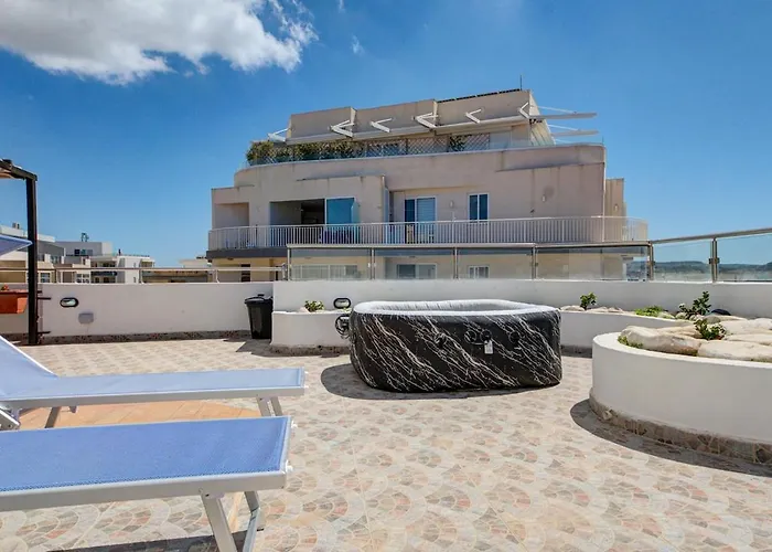 Apartamento Penthouse Escape - Views, Jacuzzi & Bbq