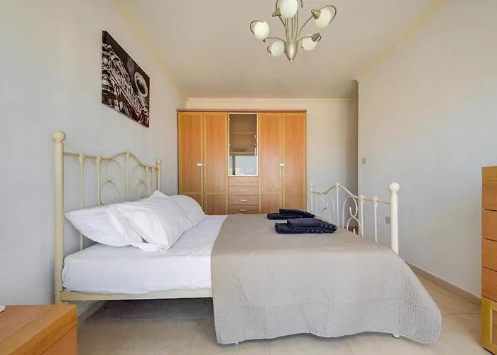 Apartamento Penthouse Escape - Views, Jacuzzi & Bbq