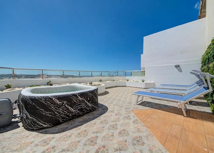 Apartamento Penthouse Escape - Views, Jacuzzi & Bbq