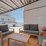 Penthouse Escape - Views, Jacuzzi & Bbq * San Pawl il-Baħar