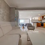 Appartement Penthouse Escape - Views, Jacuzzi & Bbq *